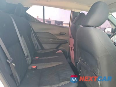 Zdjęcie 10 z 12 samochodu: 2019 NISSAN KICKS S VIN:3N1CP5CU4KL560715 - miniatura