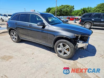 Czwarte zdjęcie samochodu z boku: 2021 MERCEDES-BENZ GLC 300 VIN:W1N0G8DB9MV285210 - miniatura