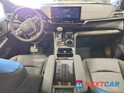 Zdjęcie 8 z 14 samochodu: 2026 TOYOTA SIENNA WOODLAND EDITION VIN:5TDCSKFC6TS247576 - miniatura