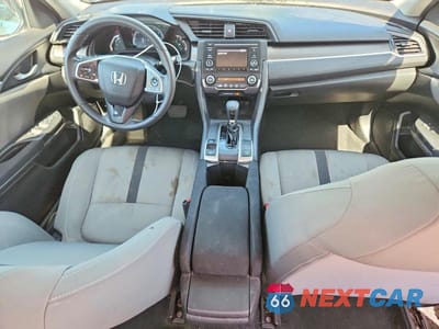 Zdjęcie 8 z 12 samochodu: 2019 HONDA CIVIC LX VIN:2HGFC2F65KH508831 - miniatura