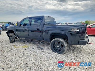 Drugie zdjęcie samochodu z przodu: 2007 CHEVROLET SILVERADO K1500 CREW CAB VIN:2GCEK13M671669215 - miniatura