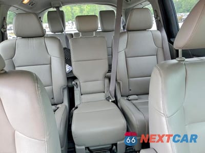 Zdjęcie 10 z 13 samochodu: 2017 HONDA ODYSSEY EXL VIN:5FNRL5H62HB018419 - miniatura