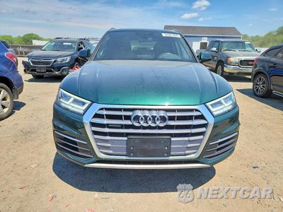 Piąte zdjęcie samochodu w środku: 2019 AUDI Q5 PREMIUM PLUS VIN:WA1BNBFY0K2045654 - miniatura