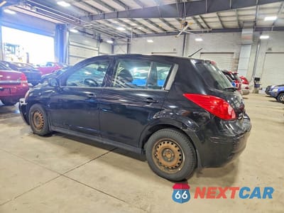 Drugie zdjęcie samochodu z przodu: 2010 NISSAN VERSA 1.8 S VIN:3N1BC1CPXAL447442 - miniatura