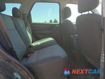Zdjęcie 11 z 13 samochodu: 2004 FORD ESCAPE XLS VIN:1FMYU92154KA21823 - miniatura
