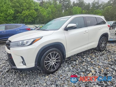 2018 TOYOTA HIGHLANDER SE 5TDKZRFH7JS532618 - główne zdjęcie licytacji z USA - miniatura