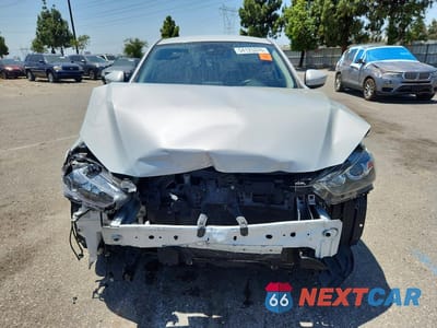 Piąte zdjęcie samochodu w środku: 2018 MAZDA CX-3 TOURING VIN:JM1DKDC74J0332391 - miniatura