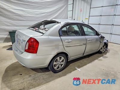 Trzecie zdjęcie samochodu z tyłu: 2008 HYUNDAI ACCENT GLS VIN:KMHCN46C88U248763 - miniatura