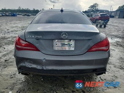 Zdjęcie 6 z 12 samochodu: 2014 MERCEDES-BENZ CLA 250 VIN:WDDSJ4EB6EN043703 - miniatura