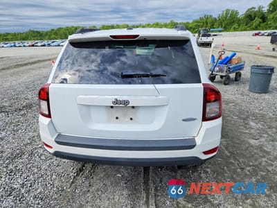 Zdjęcie 6 z 12 samochodu: 2017 JEEP COMPASS LATITUDE VIN:1C4NJCEA8HD212901 - miniatura