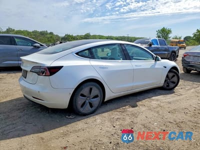 Trzecie zdjęcie samochodu z tyłu: 2019 TESLA MODEL 3 VIN:5YJ3E1EA1KF417816 - miniatura