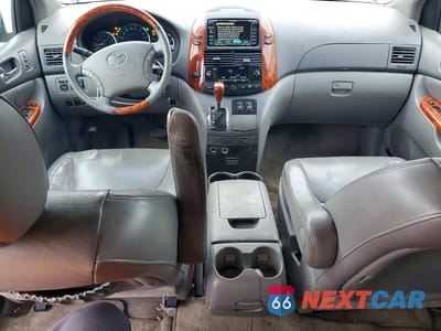 Zdjęcie 8 z 13 samochodu: 2007 TOYOTA SIENNA XLE LIMITED 7-PASSENGER VIN:5TDZK22C37S062181 - miniatura