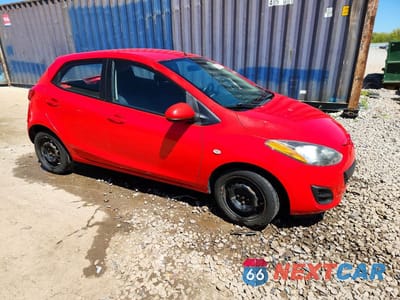 Czwarte zdjęcie samochodu z boku: 2014 MAZDA MAZDA2 SPORT VIN:JM1DE1KY3E0174700 - miniatura