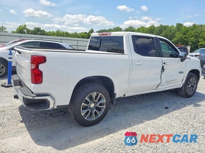 Trzecie zdjęcie samochodu z tyłu: 2026 CHEVROLET SILVERADO K1500 LT VIN:2GCUKDED5T1107813 - miniatura