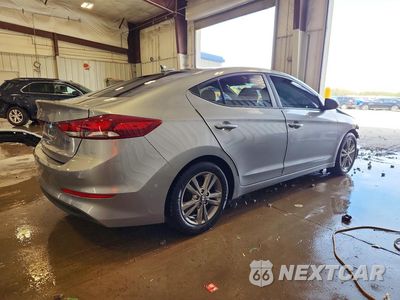 Trzecie zdjęcie samochodu z tyłu: 2017 HYUNDAI ELANTRA SE VIN:5NPD84LF5HH065569 - miniatura