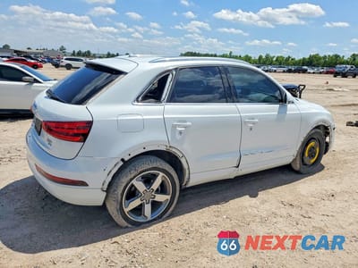 Trzecie zdjęcie samochodu z tyłu: 2015 AUDI Q3 PREMIUM PLUS VIN:WA1EFCFS8FR006688 - miniatura