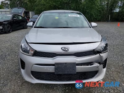 Piąte zdjęcie samochodu w środku: 2020 KIA RIO LX VIN:3KPA24AD6LE328607 - miniatura