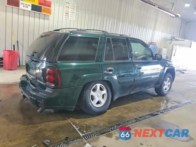 Trzecie zdjęcie samochodu z tyłu: 2002 CHEVROLET TRAILBLAZER VIN:1GNDT13S222274262 - miniatura