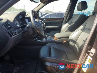 Zdjęcie 7 z 13 samochodu: 2016 BMW X3 SDRIVE28I VIN:5UXWZ7C59G0R31640 - miniatura