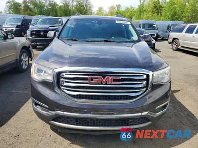 Piąte zdjęcie samochodu w środku: 2018 GMC ACADIA SLT-1 VIN:1GKKNULS1JZ232879 - miniatura