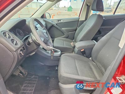 Zdjęcie 7 z 13 samochodu: 2012 VOLKSWAGEN TIGUAN S VIN:WVGAV7AX4CW002163 - miniatura