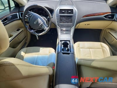 Zdjęcie 8 z 12 samochodu: 2015 LINCOLN MKZ RESERVE VIN:3LN6L2GK2FR607252 - miniatura