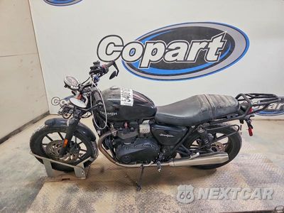 Trzecie zdjęcie samochodu z tyłu: 2016 TRIUMPH MOTORCYCLE STREET TWIN VIN:SMTD31GN2GT749733 - miniatura