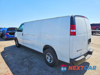 Drugie zdjęcie samochodu z przodu: 2019 CHEVROLET EXPRESS 2500 CARGO DELIVERY VAN VIN:1GCWGBFG0K1322964 - miniatura