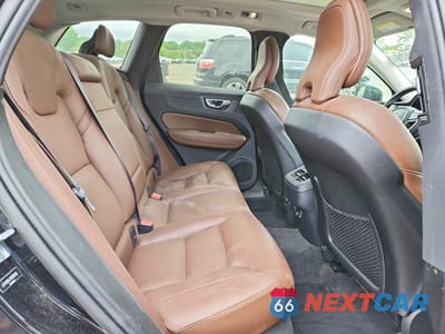 Zdjęcie 11 z 13 samochodu: 2019 VOLVO XC60 T5 INSCRIPTION VIN:LYV102RL1KB285116 - miniatura