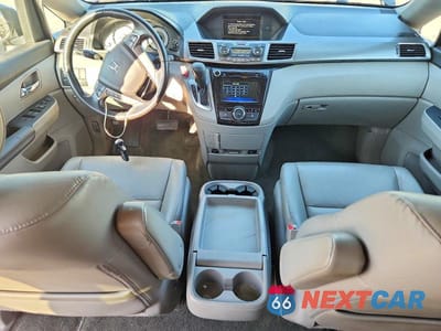 Zdjęcie 8 z 13 samochodu: 2016 HONDA ODYSSEY EXL VIN:5FNRL5H66GB063930 - miniatura
