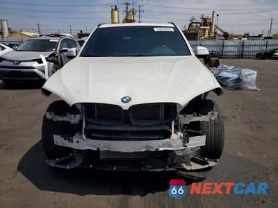Piąte zdjęcie samochodu w środku: 2015 BMW X5 SDRIVE35I VIN:5UXKR2C51F0H40667 - miniatura