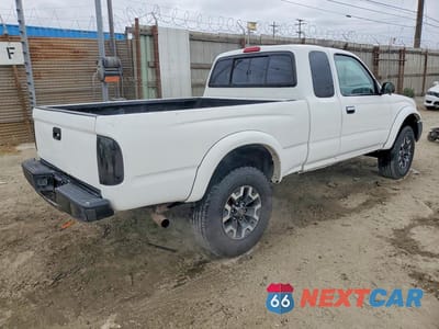 Trzecie zdjęcie samochodu z tyłu: 1998 TOYOTA TACOMA XTRACAB VIN:4TAWN72N8WZ019442 - miniatura