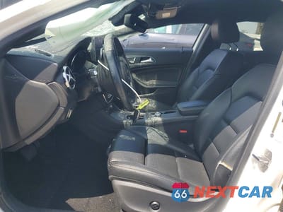 Zdjęcie 7 z 12 samochodu: 2019 MERCEDES-BENZ GLA 250 VIN:WDCTG4EB5KU010569 - miniatura