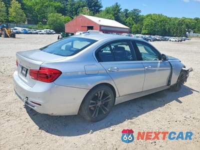 Trzecie zdjęcie samochodu z tyłu: 2018 BMW 330 XI VIN:WBA8D9G5XJNU71510 - miniatura