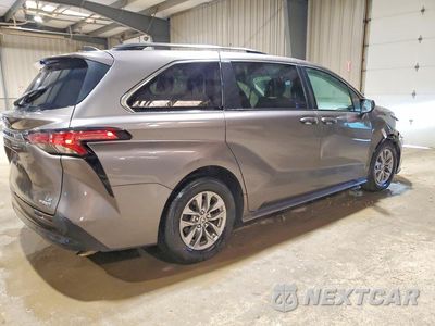 Trzecie zdjęcie samochodu z tyłu: 2022 TOYOTA SIENNA LE VIN:5TDKSKFCXNS062879 - miniatura