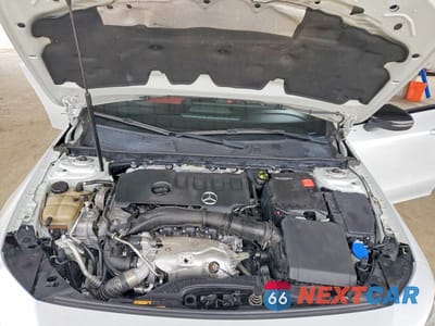 Zdjęcie 11 z 12 samochodu: 2020 MERCEDES-BENZ CLA 250 VIN:WDD5J4GBXLN061774 - miniatura