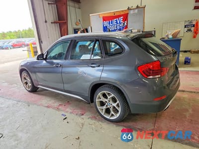 Drugie zdjęcie samochodu z przodu: 2015 BMW X1 XDRIVE28I VIN:WBAVL1C54FVY29690 - miniatura