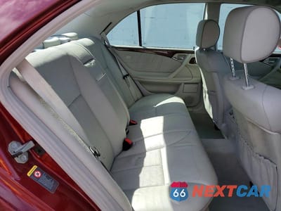 Zdjęcie 10 z 12 samochodu: 2002 MERCEDES-BENZ E 320 4MATIC VIN:WDBJF82JX2X064403 - miniatura