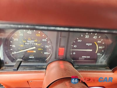 Zdjęcie 9 z 12 samochodu: 1981 CHEVROLET CORVETTE VIN:1G1AY8764BS402447 - miniatura