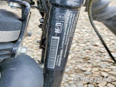 Zdjęcie 9 z 9 samochodu: 2015 HARLEY-DAVIDSON XL883 IRON 883 VIN:1HD4LE216FC437633 - miniatura