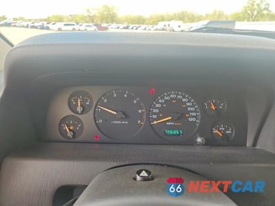 Zdjęcie 9 z 13 samochodu: 2004 JEEP GRAND CHEROKEE LAREDO VIN:1J4GW48S44C353639 - miniatura