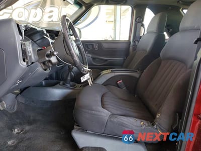 Zdjęcie 7 z 12 samochodu: 2003 CHEV BLAZER VIN:1GNCS18X93K114061 - miniatura