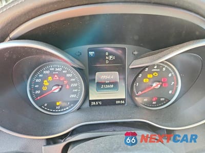 Zdjęcie 9 z 13 samochodu: 2015 MERCEDES-BENZ C 300 4MATIC VIN:55SWF4KB8FU086147 - miniatura