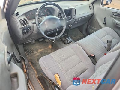 Zdjęcie 8 z 12 samochodu: 2002 FORD F150 VIN:1FTRF17202NB33138 - miniatura