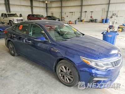 Czwarte zdjęcie samochodu z boku: 2020 KIA OPTIMA LX VIN:5XXGT4L36LG421601 - miniatura