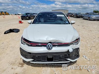Piąte zdjęcie samochodu w środku: 2026 VOLKSWAGEN GTI SE VIN:WVW3E7CD3TW155066 - miniatura