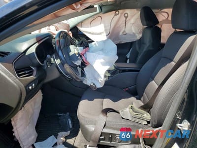 Zdjęcie 7 z 12 samochodu: 2021 CHEVROLET MALIBU RS VIN:1G1ZG5ST0MF021398 - miniatura