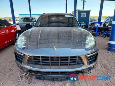 Piąte zdjęcie samochodu w środku: 2018 PORSCHE MACAN S VIN:WP1AB2A57JLB38394 - miniatura