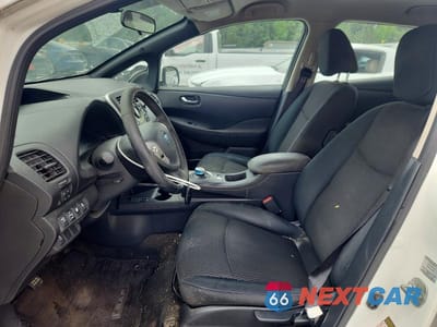 Zdjęcie 7 z 12 samochodu: 2013 NISSAN LEAF S VIN:1N4AZ0CP9DC417145 - miniatura