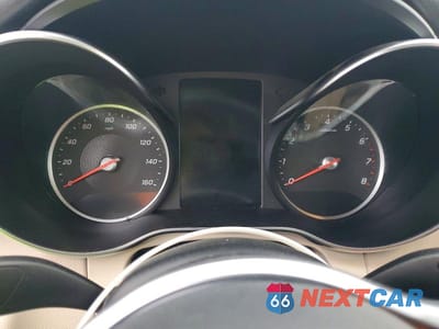 Zdjęcie 9 z 12 samochodu: 2019 MERCEDES-BENZ C 300 4MATIC VIN:55SWF8EB0KU318429 - miniatura